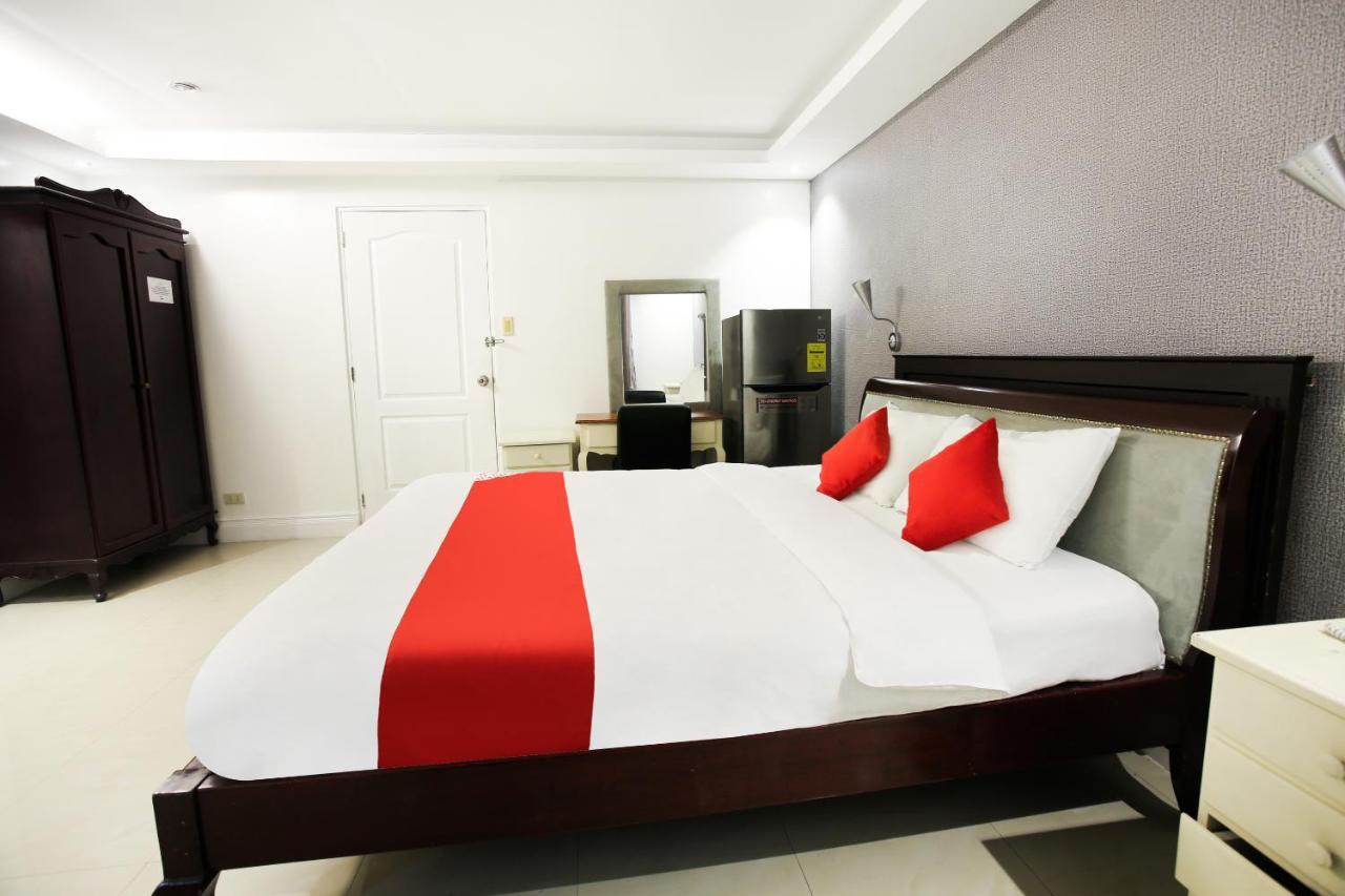 Hotel Euroasia By Bluebookers Angeles Εξωτερικό φωτογραφία