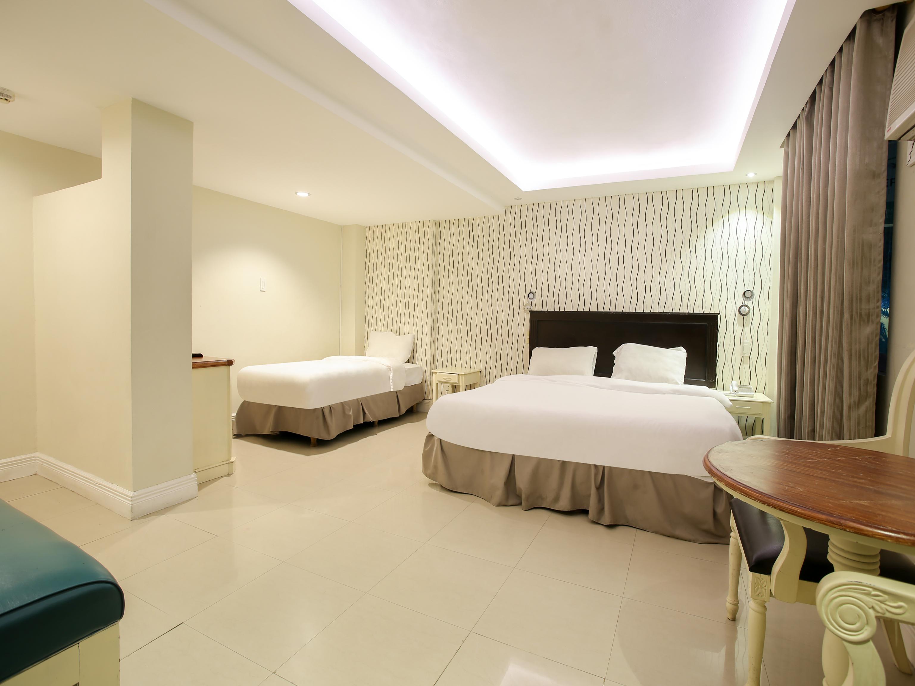 Hotel Euroasia By Bluebookers Angeles Εξωτερικό φωτογραφία