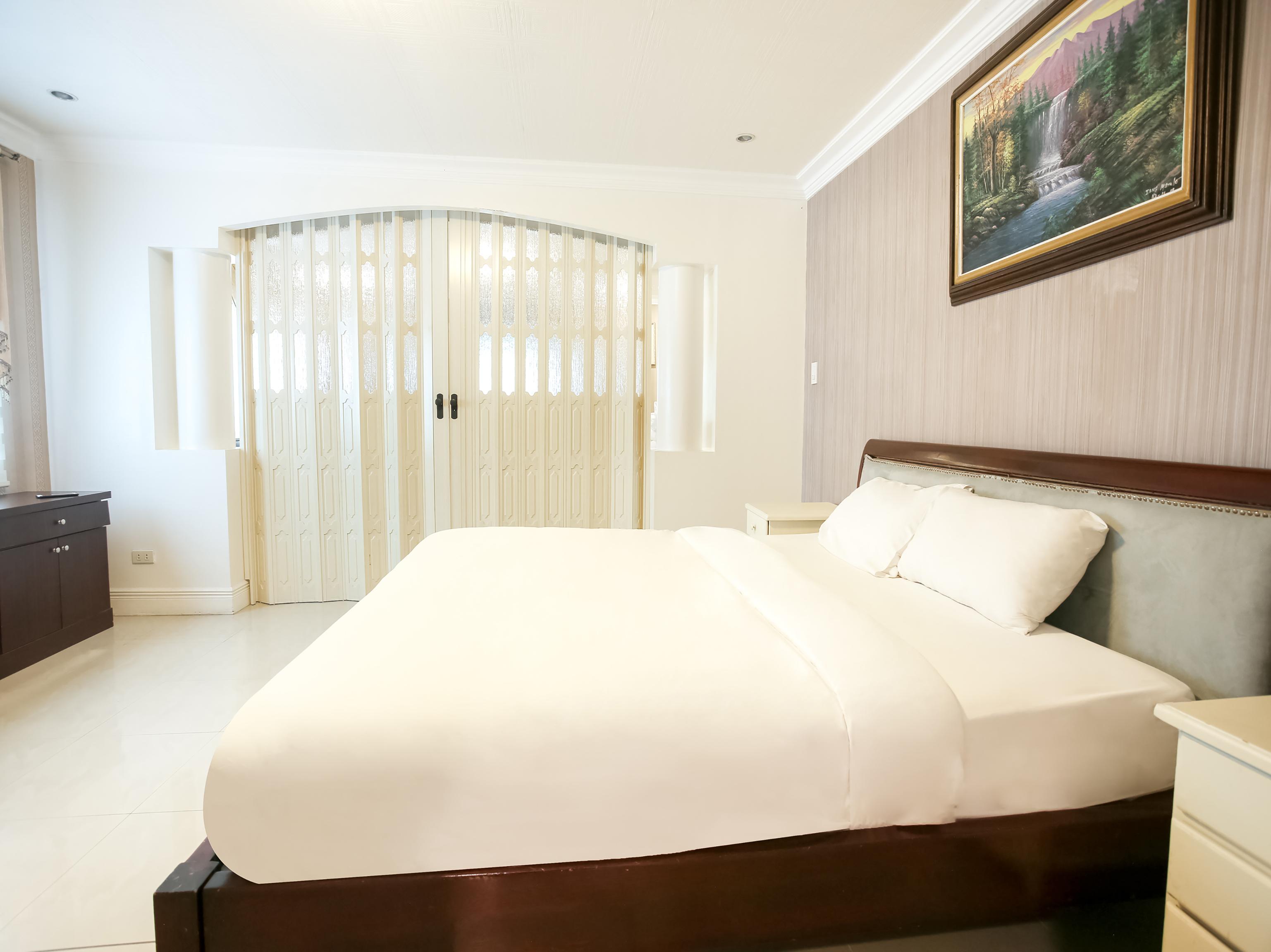 Hotel Euroasia By Bluebookers Angeles Εξωτερικό φωτογραφία