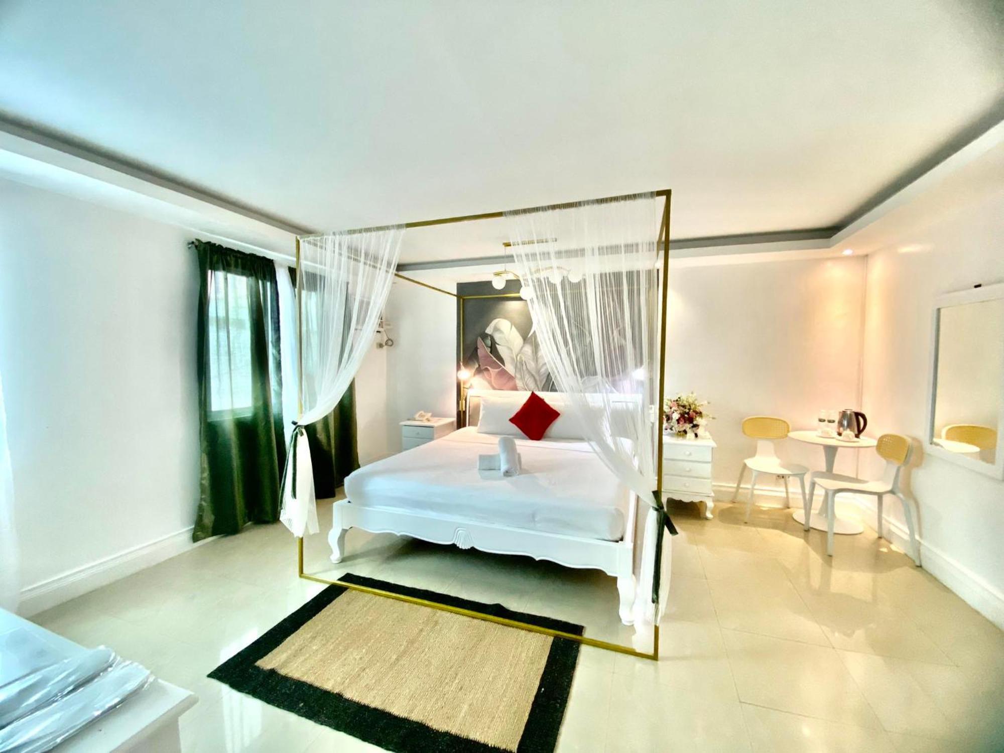 Hotel Euroasia By Bluebookers Angeles Εξωτερικό φωτογραφία