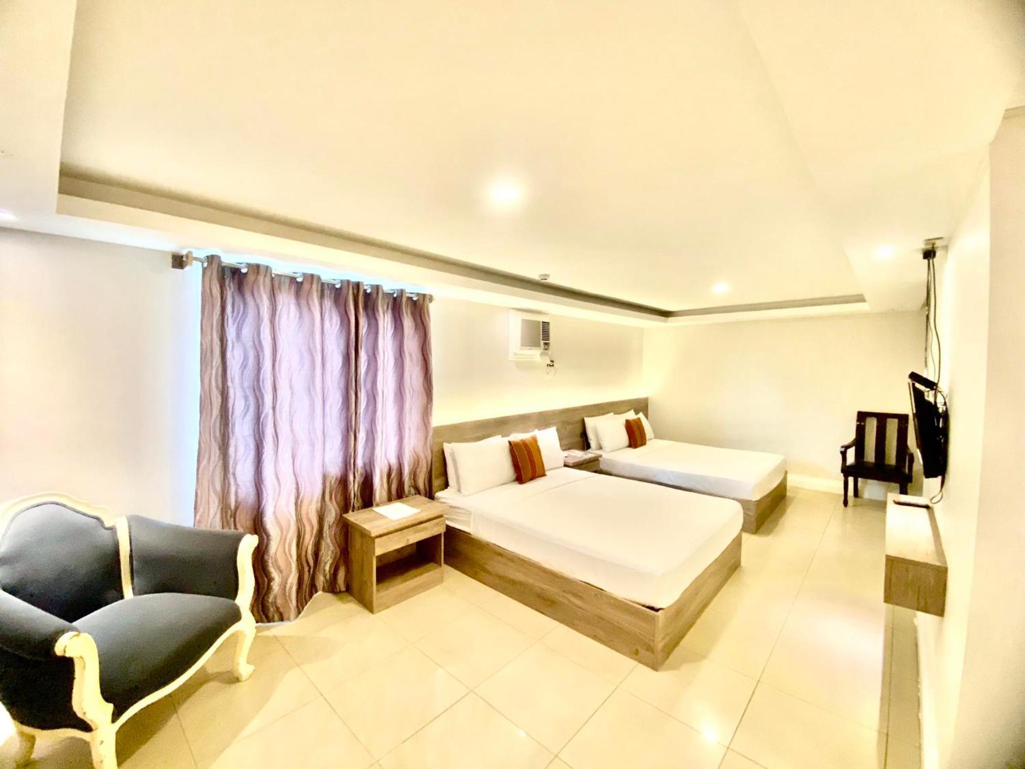 Hotel Euroasia By Bluebookers Angeles Εξωτερικό φωτογραφία