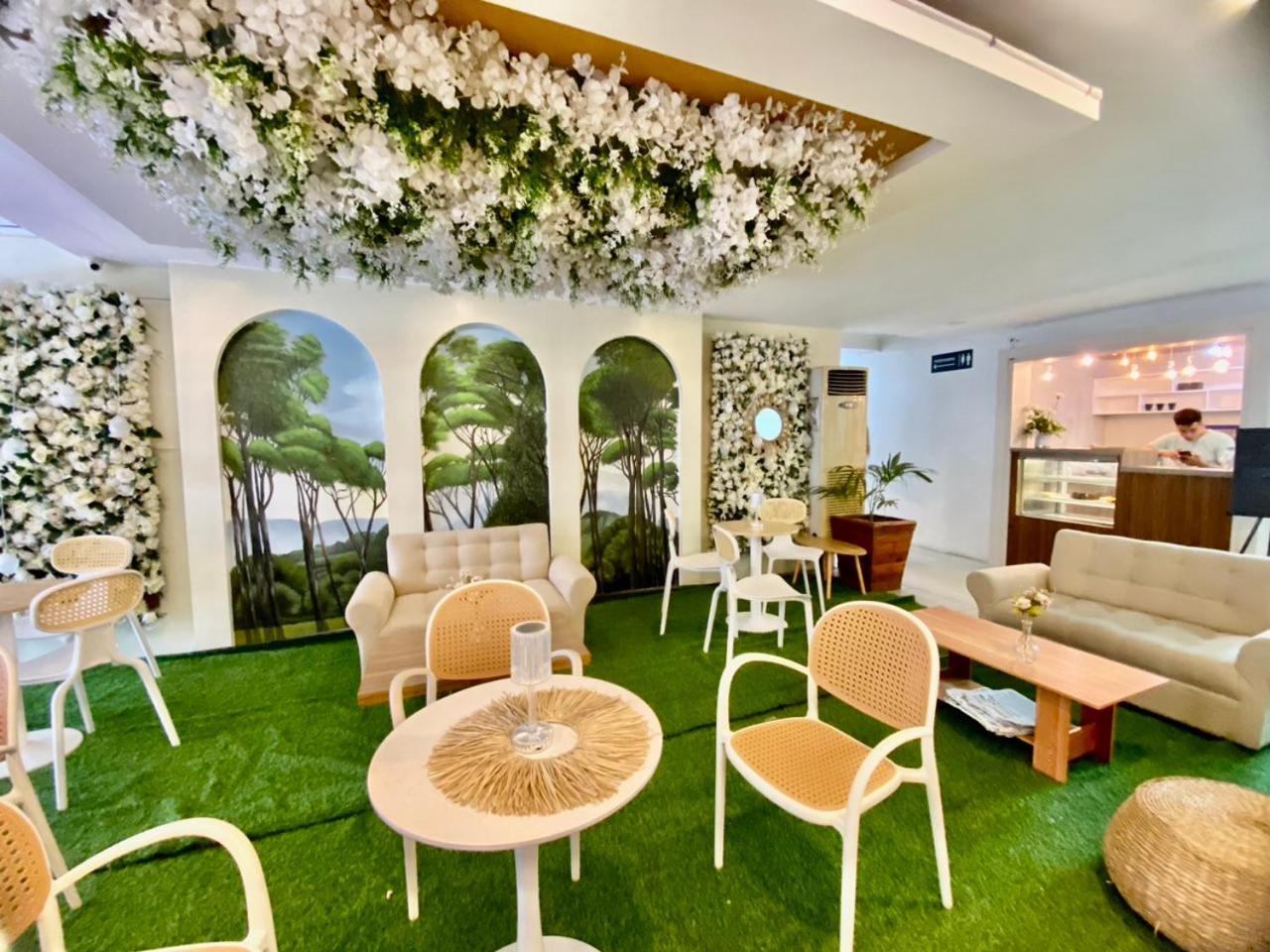 Hotel Euroasia By Bluebookers Angeles Εξωτερικό φωτογραφία