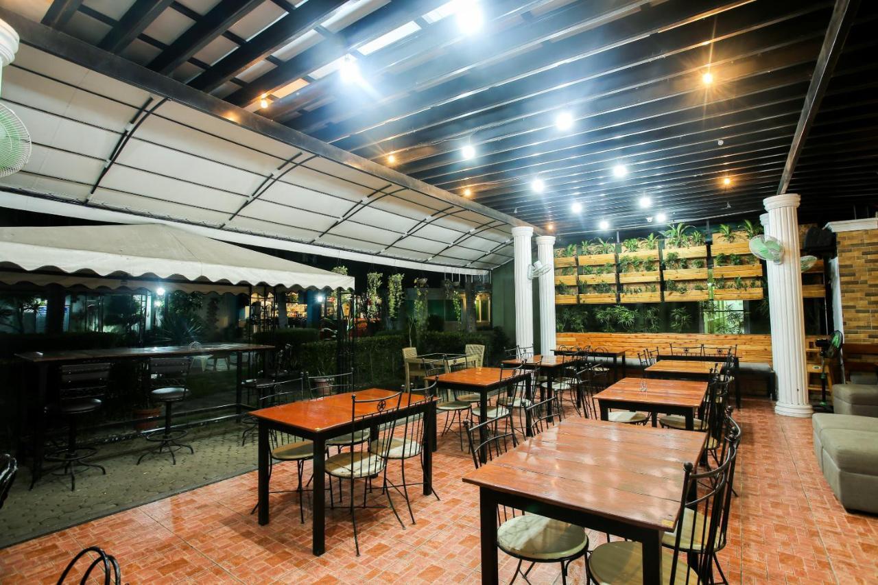 Hotel Euroasia By Bluebookers Angeles Εξωτερικό φωτογραφία